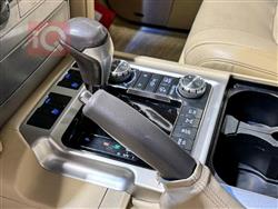 تۆیۆتا لاند کروزەر